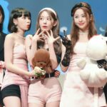 220602_르세라핌_대면_팬사인회_카즈하,_김채원,_사쿠라,_허윤진,_홍은채_단체_컷